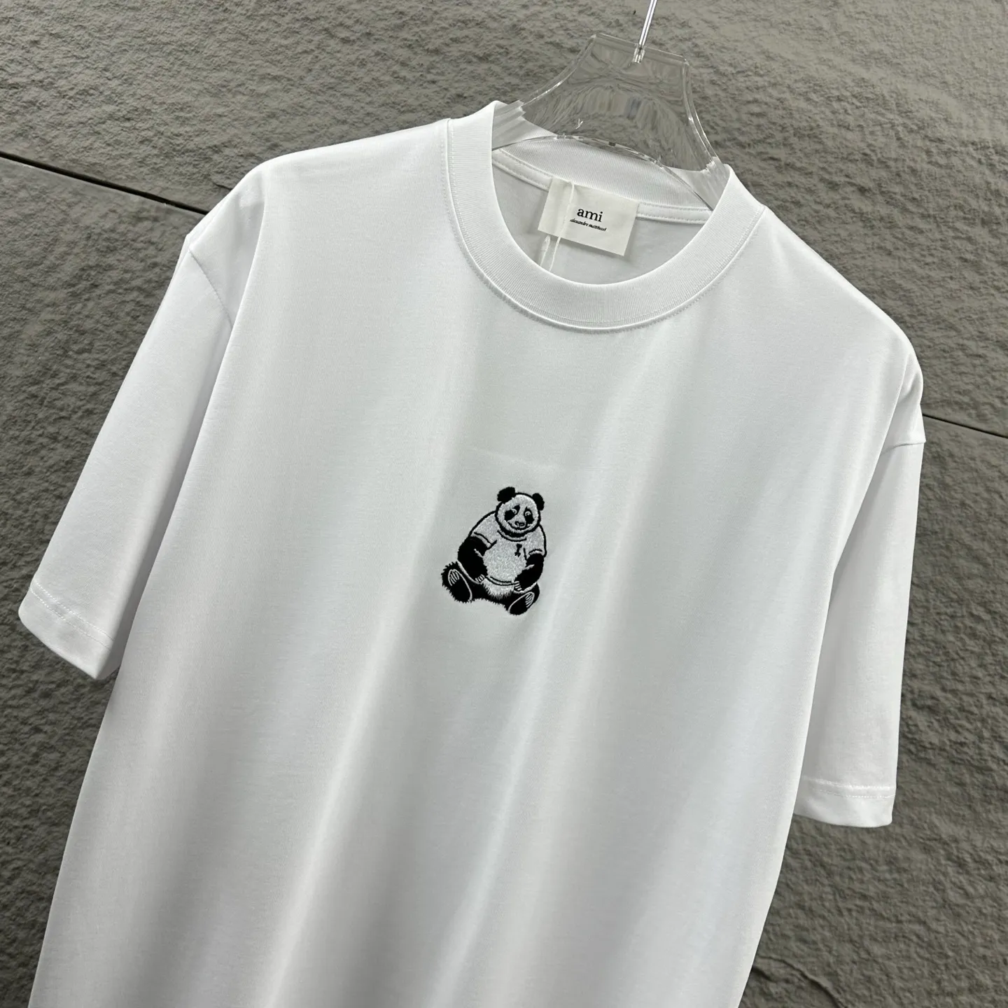 Ami Love 2026 Spring and Summer Style Classic Simple Black White Giant Panda Three-dimensional Embroidery Personalized Logo Customized Double Yarn Plain Cotton Fabric Short-sleeved T-shirt Men and Women Same Style Color: Black White Size: S (90-130 pounds) M (120-150 pounds) L (140-165 pounds) XL (160-180 pounds) XXL (180-210 pounds)